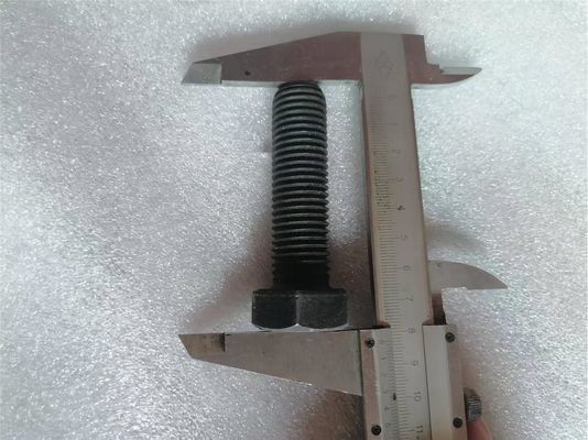S017-200706 Excavator Spare Part BOLT for HYUNDAI R220-9 Engine